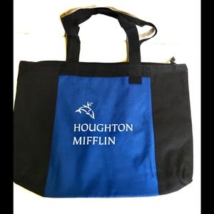 NWT Large Zipper Canvas Tote. 20”x 14.5”